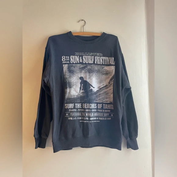 Hollister Tops - Hollister Dark Gray Graphic Crew Neck Sweatshirt